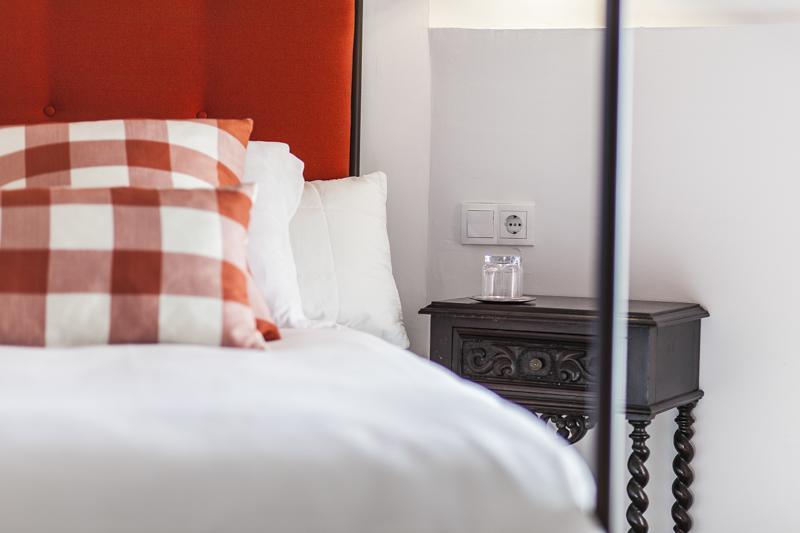 Guest house Castillo De Caceres